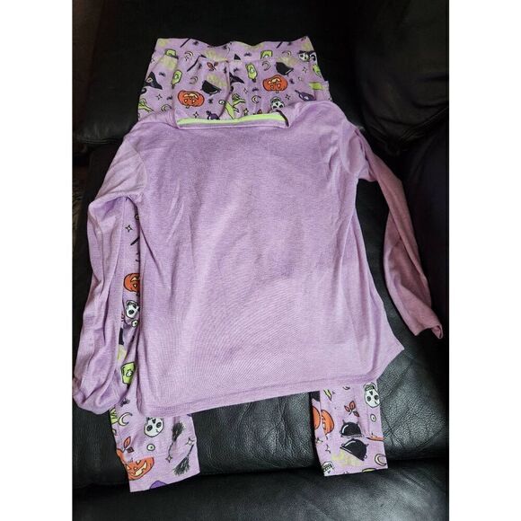 Celebrate Halloween XS (0-2) "WITCHY VIBES" pajama set - Picture 7 of 8